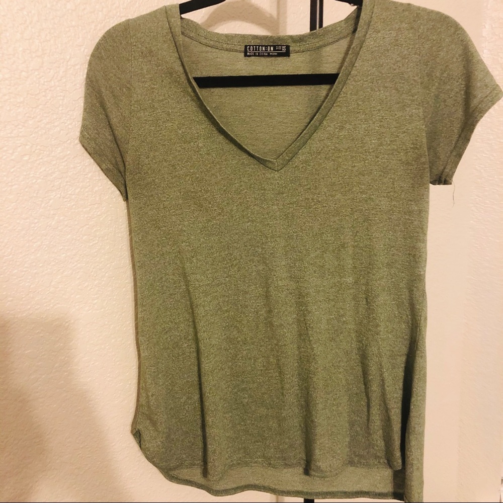 Cotton on Light material T- size XS must bundle❣️